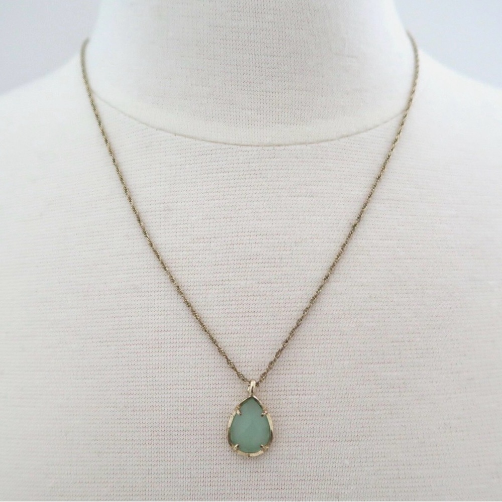 Kendra Scott Elegant Gold Necklace with Green Pendant